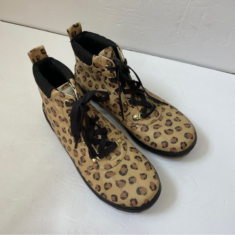 NEW WITHOUT TAGS KEDS SCOUT WATER RESISTANT ANKLE BOOTS IN LEOPARD PRINT - Picture 2 of 6